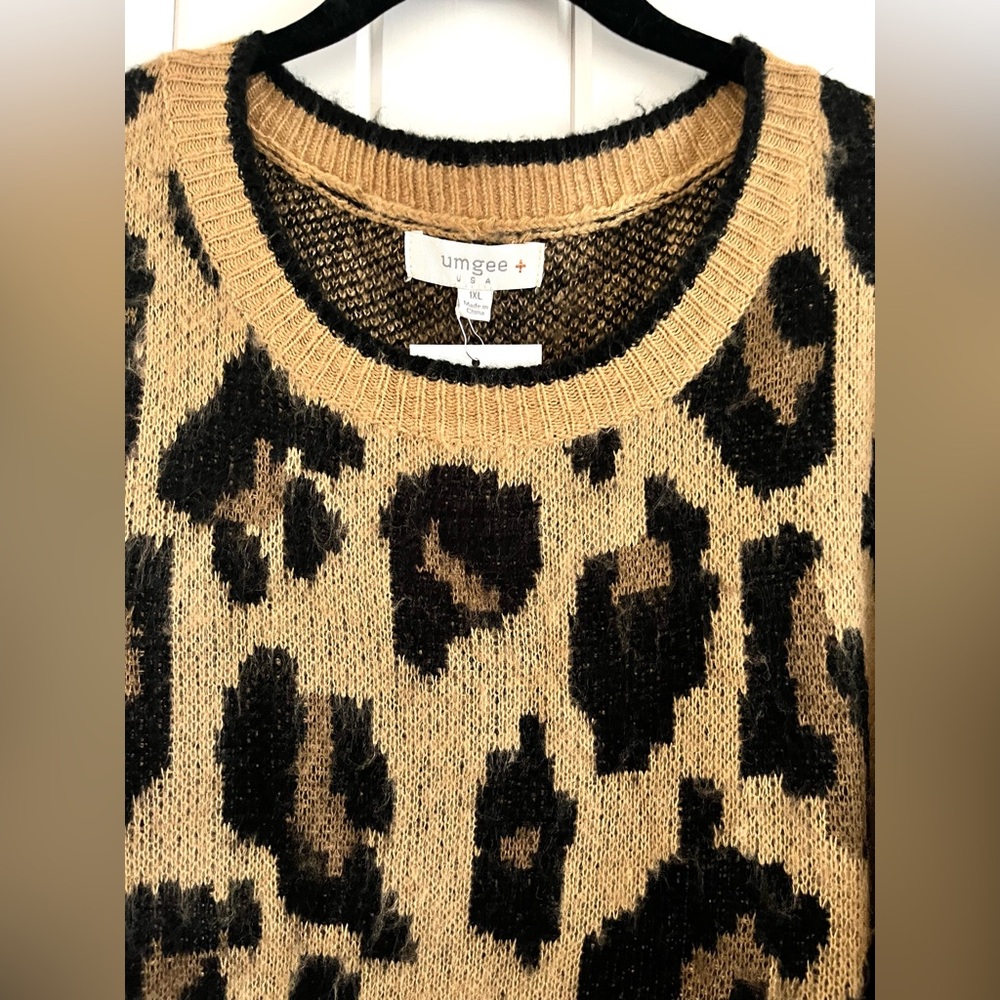 Umgee Black/Tan Animal Print Knit Sweater Dress, Sz XL (P2P 24”) - Picture 3 of 5
